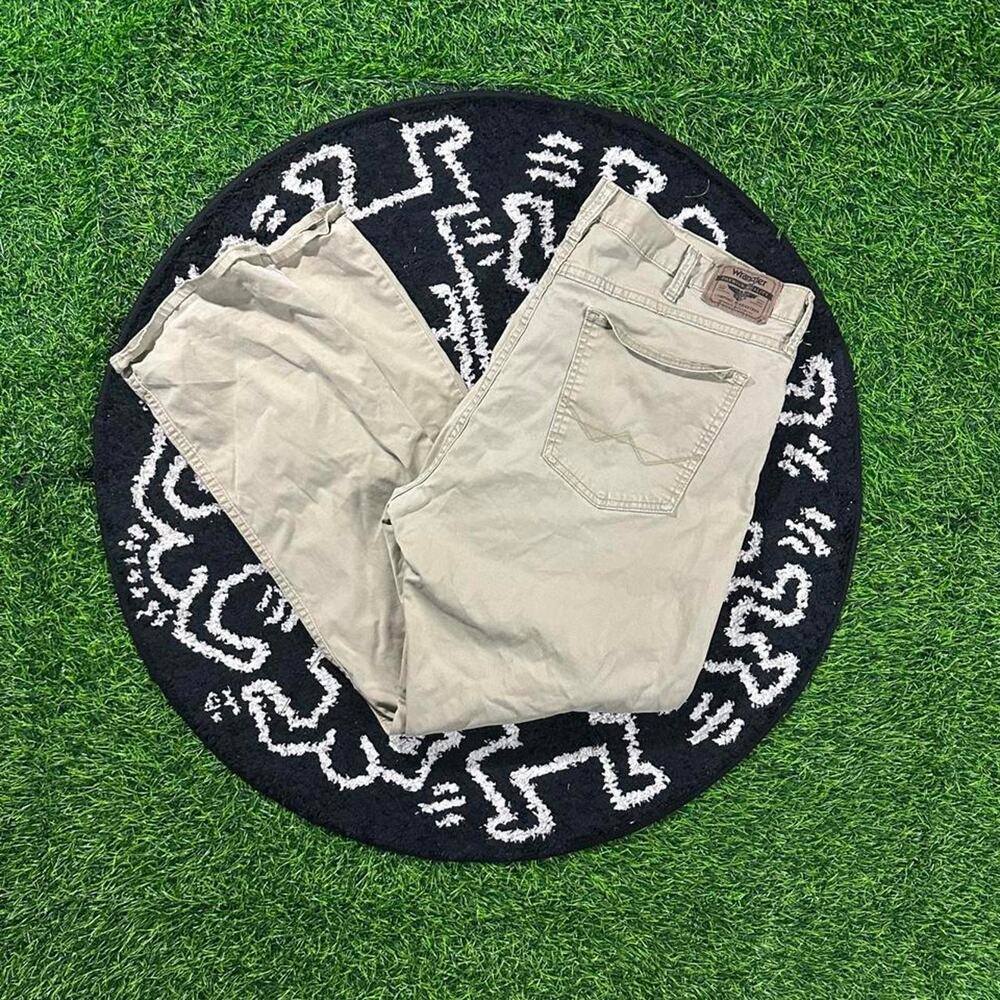 Wrangler brand Tan Straight Leg Flex Pants - 38x30 (Width/Length)
